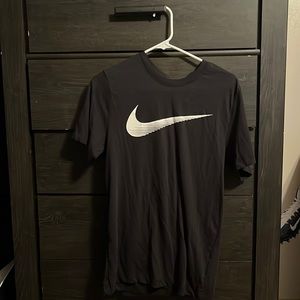 Black Nike